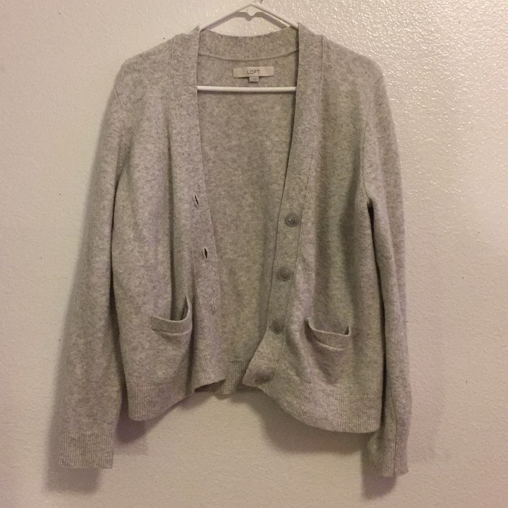 Cozy Ann Taylor LOFT grey cardigan